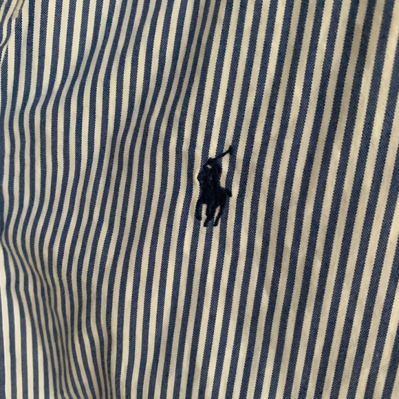 Ralph Lauren Long Sleeve Button Down Shirt. - Picture 4 of 5